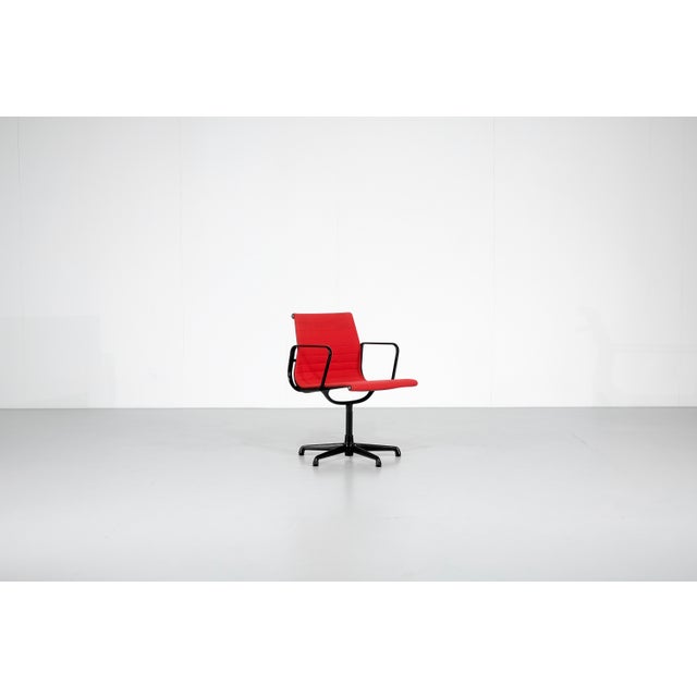 EA 117 Armchair by Charles Ray Eames for ICF Usa, 1969 For Sale - Image 3 of 16