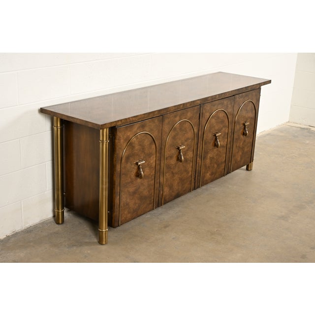 Mastercraft William Doezema for Mastercraft Mid-Century Hollywood Regency Burl Wood and Brass Sideboard Credenza, 1970s For Sale - Image 4 of 14