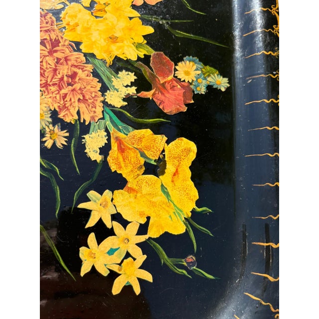 Gold Large Black Papier-Mâché Tray, France, 1970 For Sale - Image 8 of 10