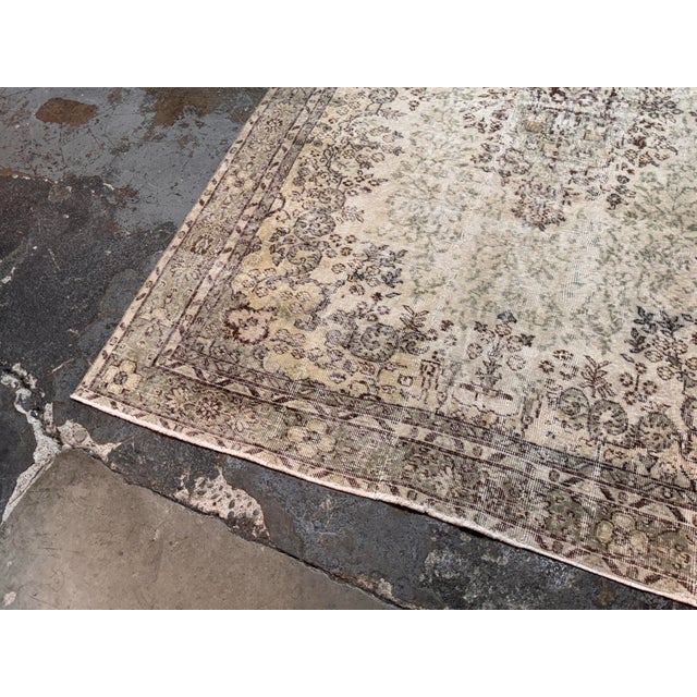 5ft 12ft × 9ft 4in Vintage Meinhard Area Rug For Sale In San Francisco - Image 6 of 12