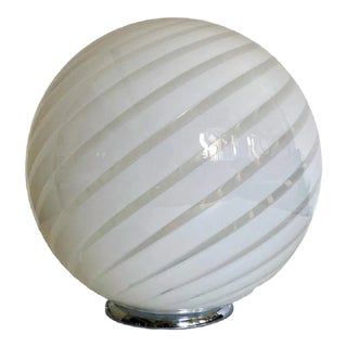 Spiral White Murano Glass Table Lamp by Simoeng For Sale