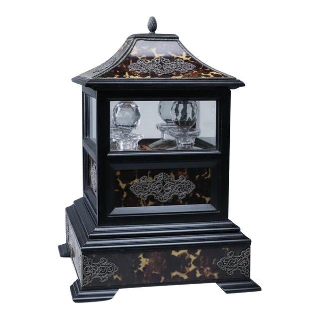 Late 19th Century English Faux Tortoiseshell and Silver-Mounted Tantalus With Four Large Decanters For Sale