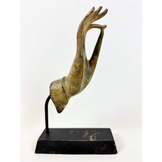 Antique Thai Hand-Mounted Bronze Buddhas on Base, 1900s, Set of 2 For Sale - Image 13 of 18