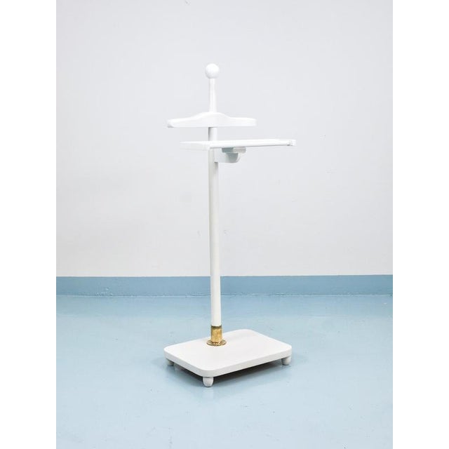 Art Nouveau White and Brass Valet Jugendstil Clothing Stand, Vienna, Austria, 1920s For Sale - Image 4 of 15