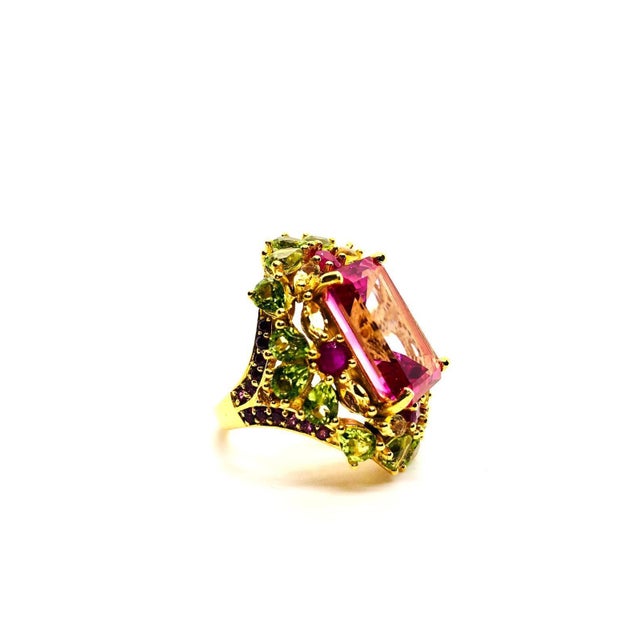 Pink Bochic “Capri” Vintage Fancy Sapphires & Amethyst Ring — 18K Gold & Silver For Sale - Image 8 of 13