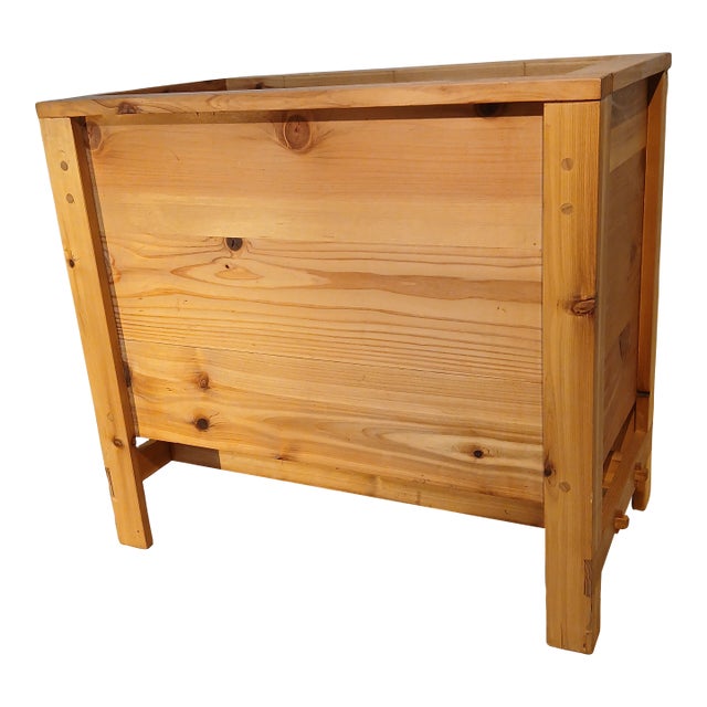 Custom Handcrafted Cedar Standing Planter Box With Mortise and Tenons For Sale
