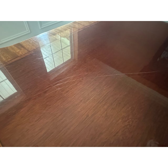 Brown Ethan Allen Mahogany Dining Room Table and Chairs For Sale - Image 8 of 17