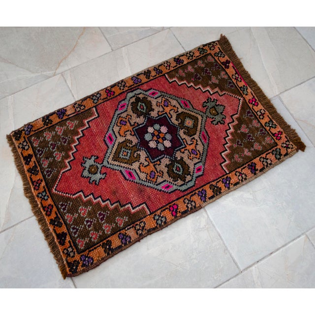 Hand Knotted Small Turkish Rug Organic Wool Mat Small Area Rug Kitchen Decor Doormat - 19'' X 29'' For Sale - Image 13 of 15