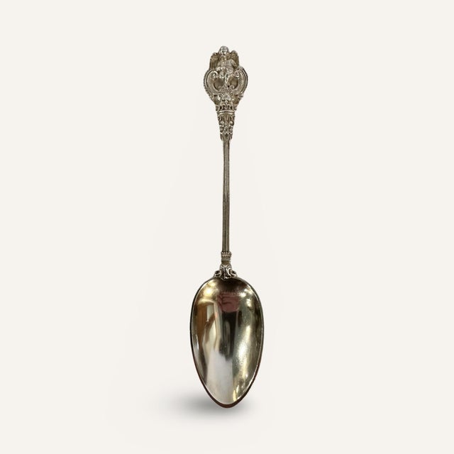 Renaissance Set of 12 Jacobi & Jenkins Sterling Silver Soup Spoons in a Renaissance Style Pattern, Circa 1900 For Sale - Image 3 of 7