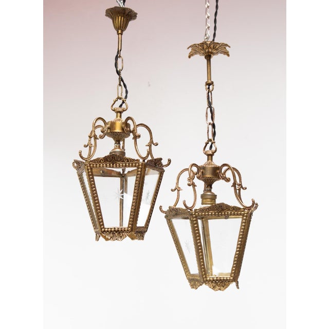 Metal Vintage Spanish Bronze and Glass Lanterns, 1940s, Set of 2 For Sale - Image 7 of 7