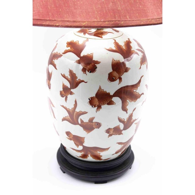 Mid-Century Italian Red Fish Table Lamps in Porcelain with Wood Base, Set of 2 For Sale - Image 3 of 7