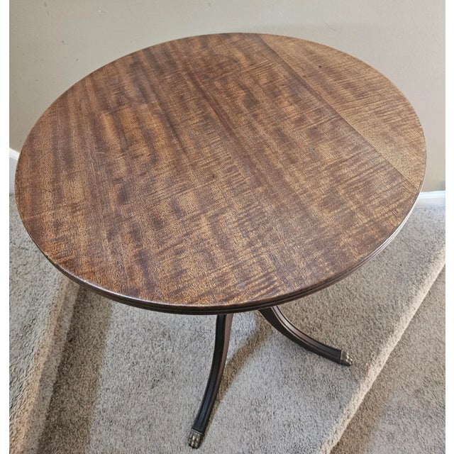 Queen Anne Vintage Queen Anne Side Table For Sale - Image 3 of 7