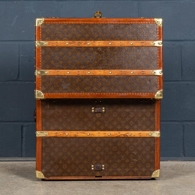 Antique Shoe Trunk in Monogram Canvas from Louis Vuitton, France, 1920 For Sale - Image 11 of 18