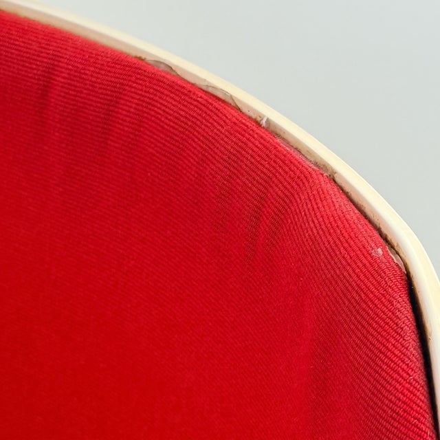 Silvi Dressing Table and Chair in Beige Plastic and Coral Red Upholstery from Fain Kastilia, 1970s, Set of 2 For Sale - Image 17 of 18