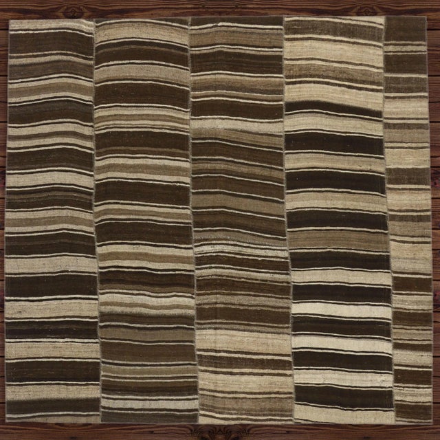 Mid 20th Century Wabi-Sabi Turkish Kilim Rug - 09'06 X 09'01 For Sale In Dallas - Image 6 of 7