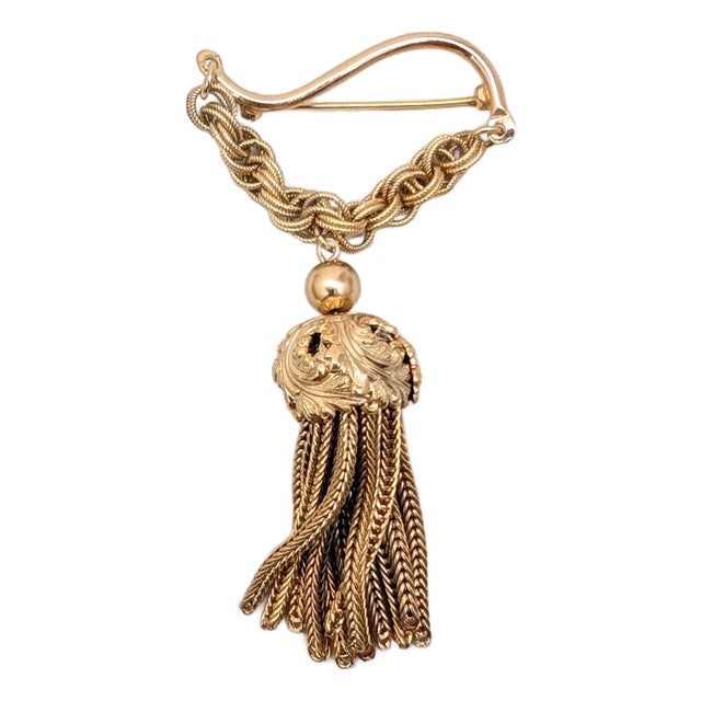 Vintage 1960s Signed Napier Goldtone Tassel Brooch For Sale