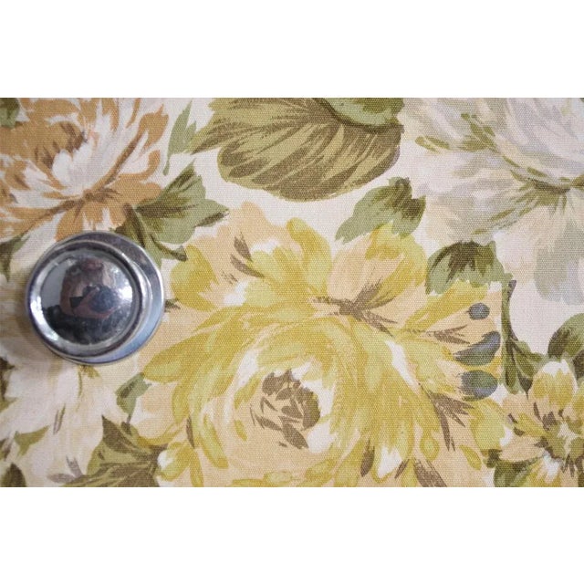 Upholstered Doors in Floral Fabric, 1950s, Set of 5 For Sale - Image 4 of 10