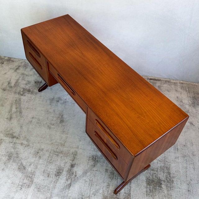 Fresco Dressing Table by Victor Wilkins for G-Plan, 1960s For Sale - Image 11 of 12