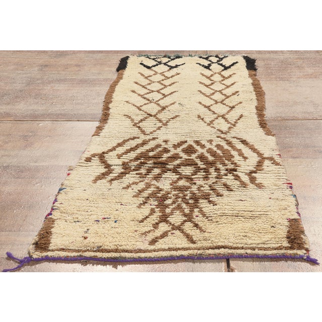 Vintage Azilal Boucherouite Moroccan Rug, 02'06 X 06'07 For Sale - Image 9 of 10