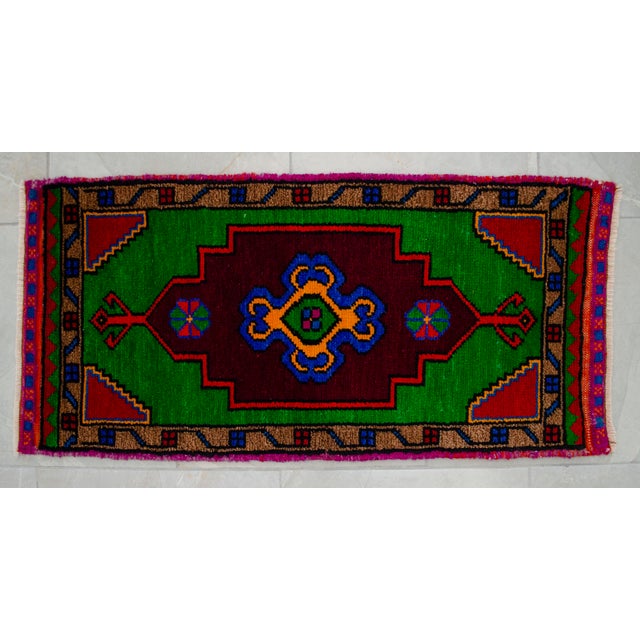 1970s Turkish small yastik rug, Low pile green background color yastik rug perfect for entryway, bathroom, laundry or...