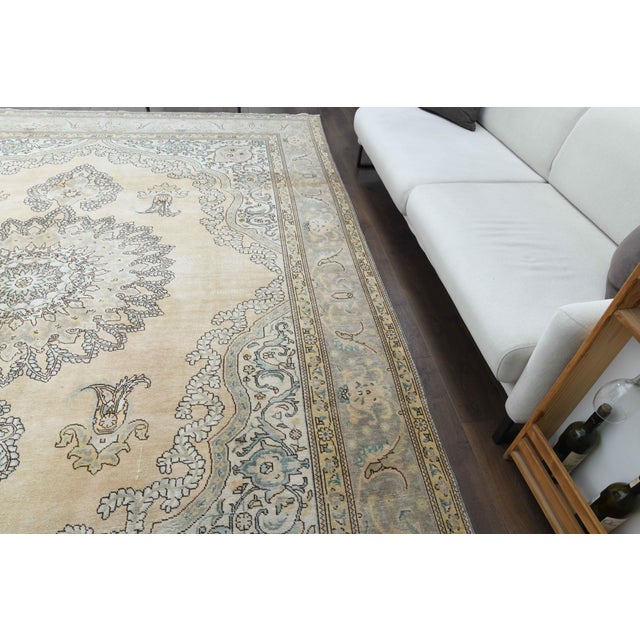 1960s Vintage Persian Handmade Wool Cotton Beige Area Rug For Sale In San Francisco - Image 6 of 11