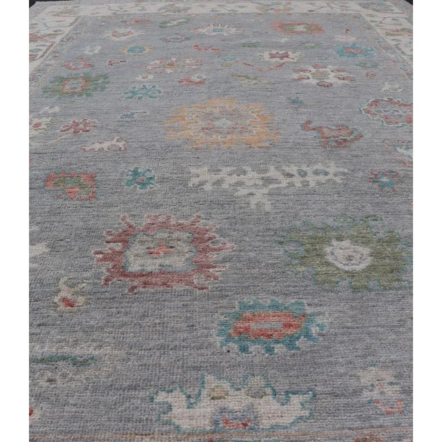 Gray Hand Knotted Floral Modern Oushak With Light Gray Background and Multi-Colors For Sale - Image 8 of 12