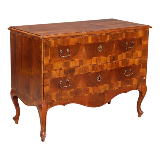 Baroque Style Chest of Drawers in Walnut For Sale