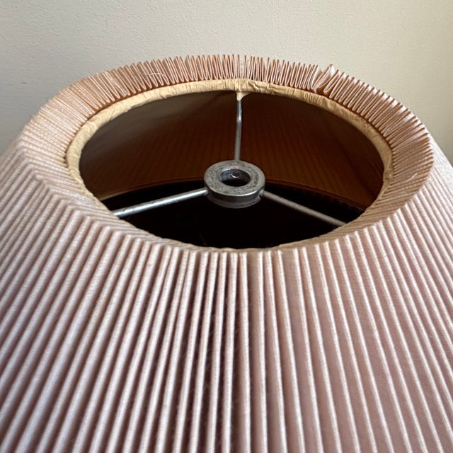 Beige Mid-20th Century Coolie-Style Lamp Shade For Sale - Image 8 of 17