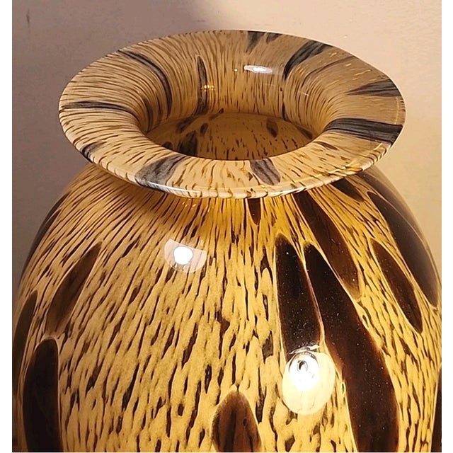 Stunning vintage Vetri Artistici Murano blown glass vase featuring a beautiful tortoise shell pattern with rich amber,...