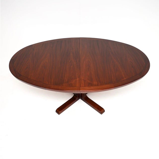 1960s Vintage Danish Extendable Dining Table from Dyrlund, 1960 For Sale - Image 5 of 11