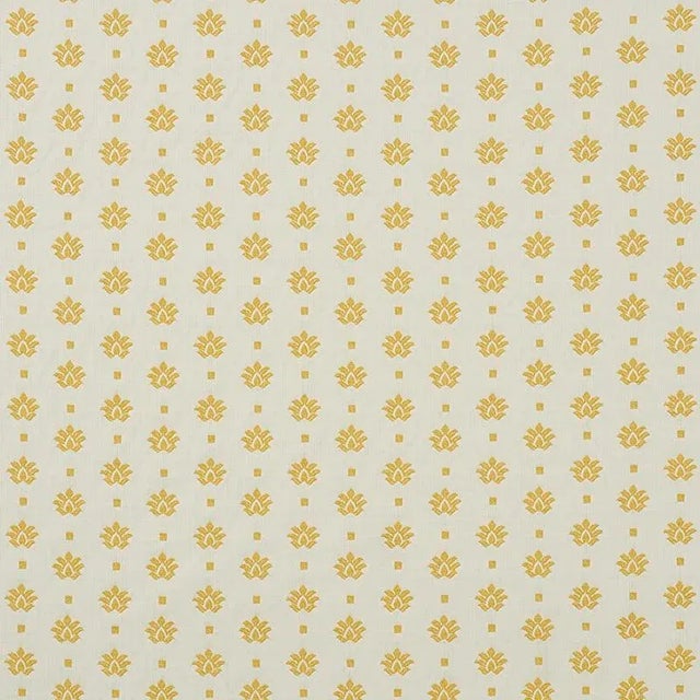 A woven that's lovely and old-fashioned-in the best way possible-for rooms that skew traditional. Brunel is foolproof for...