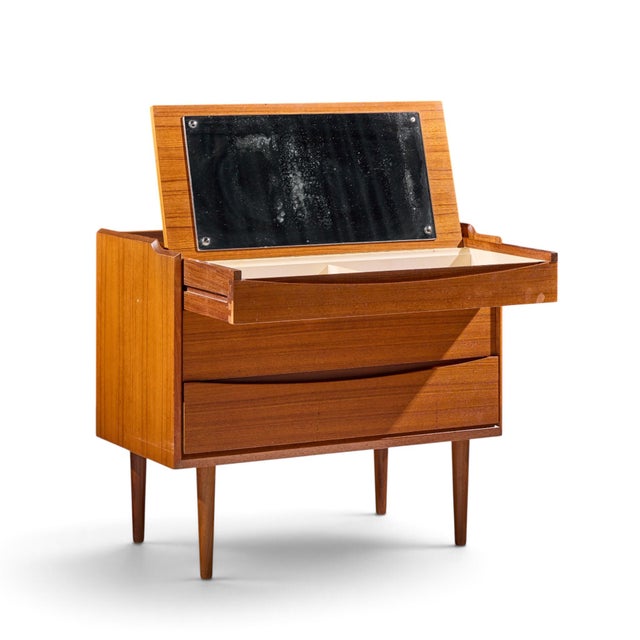 Arne Vodder for Sibast Mid Century Danish Teak Dressing Table Vanity Dresser For Sale In Chicago - Image 6 of 10