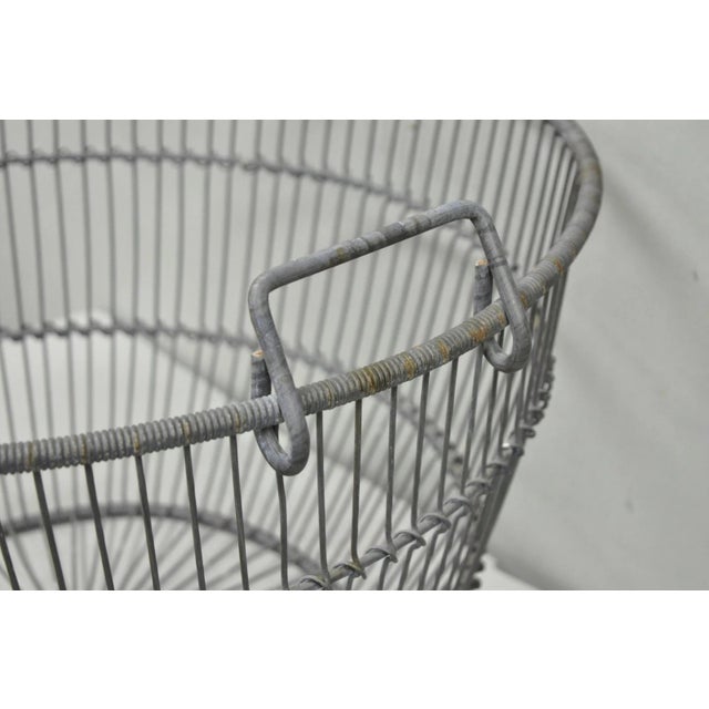 Vintage Industrial Modern Large 24" Metal Wire Oyster Clam Throw Blanket Basket For Sale In Philadelphia - Image 6 of 16