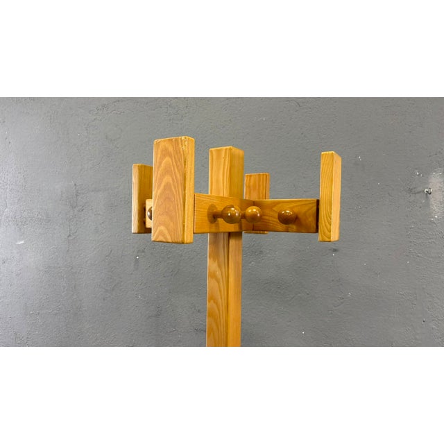 Mid-Century Freestanding Pine Coat Rack in Wood, Europe, 1970s For Sale - Image 6 of 13