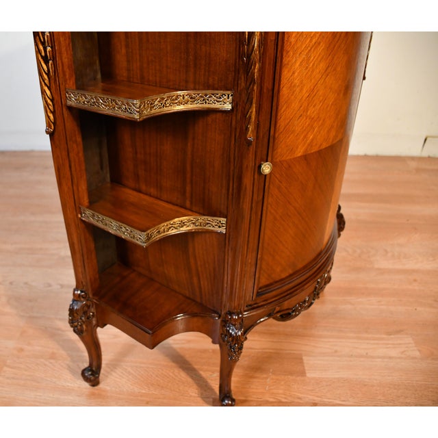 1920s Antique French Louis XV Walnut & Satinwood Inlay Cabinet Entry Hall Stand For Sale - Image 11 of 18