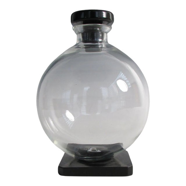 1930s Art Deco Era Clear Glass Ball Decanter With Onyx Glass Base and Stopper For Sale