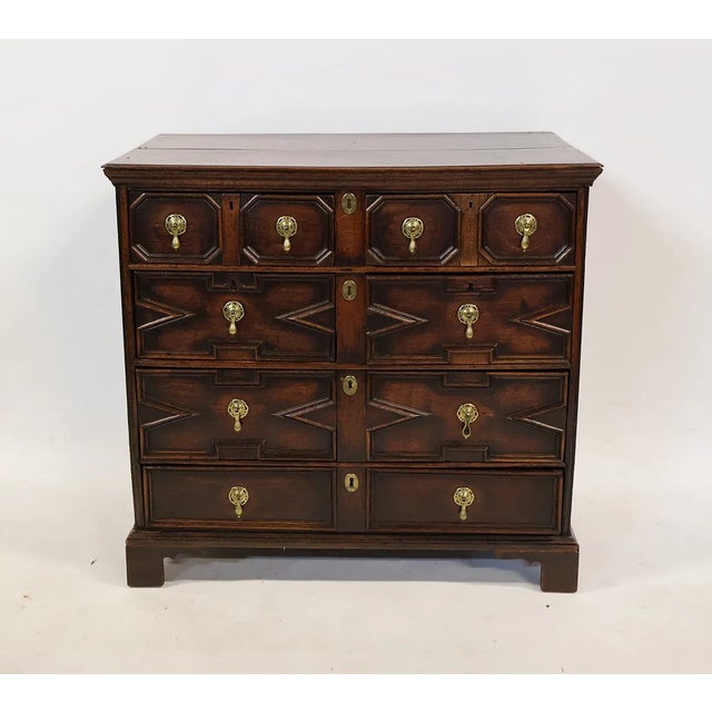 Early 18th Century English Oak Jacobean-Style Chest of Drawers For Sale In Houston - Image 6 of 8