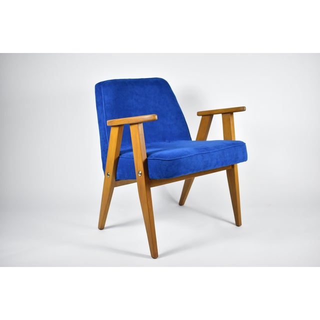 Oak 366 Armchair by J. Chierowski, 1960s For Sale - Image 4 of 12