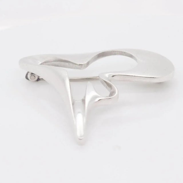 Mid 20th Century Vintage Georg Jensen Sterling Silver Brooch or Pin No. 324 by Henning Koppel For Sale - Image 5 of 10