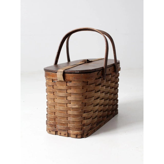 Brown Antique Hawkeye Basket Insulated Picnic Basket For Sale - Image 8 of 13