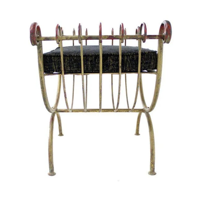 Hollywood Regency Early 20th Century Wrought Gilt Iron Window Bench For Sale - Image 3 of 11