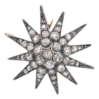 Late 19th Century Victorian 7.00 Carat Diamond 9k Yellow Gold and Silver Starburst Brooch For Sale