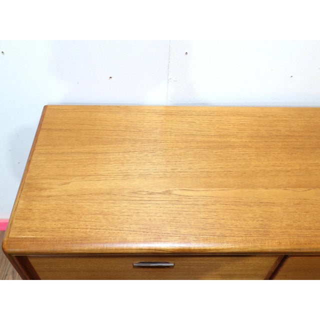 Mid Century Modern Vintage Teak Dresser Bank of Drawers Chest For Sale - Image 14 of 15