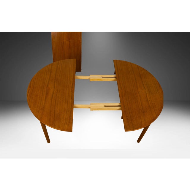 Mid-Century Teak Round Oval Extendable Dining Table For Sale - Image 9 of 12