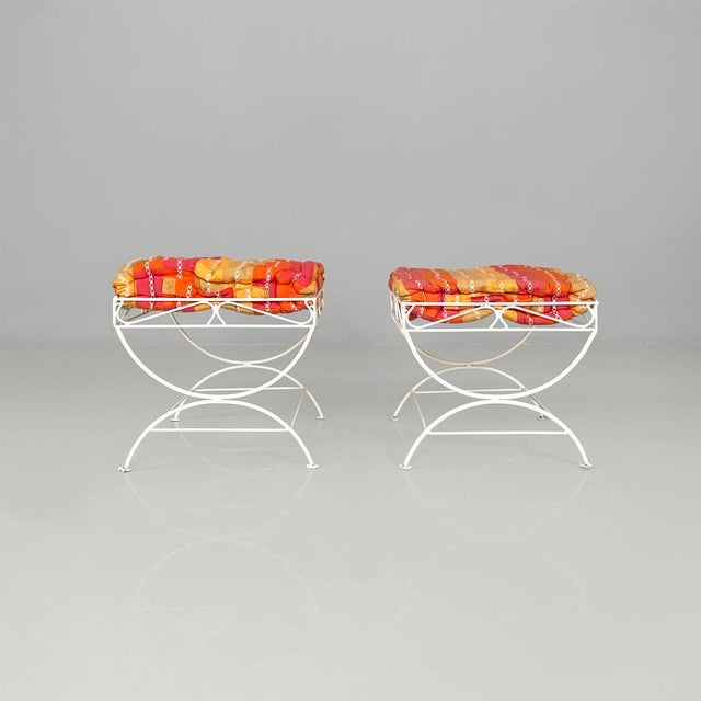 Mid-Century Modern Italian White Iron Stools with Pillow, 1960s, Set of 2 For Sale - Image 4 of 15