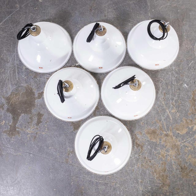 White Benjamin Enamelled Pendant Lamp, 1960s For Sale - Image 3 of 16