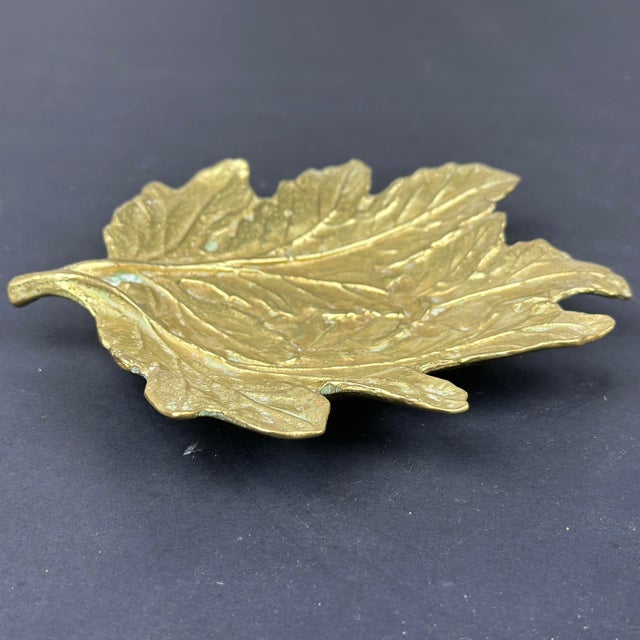 Mid-Century Modern 1948 Virginia Metalcrafters Brass Chrysanthemum Leaf Dish Tray For Sale - Image 3 of 4