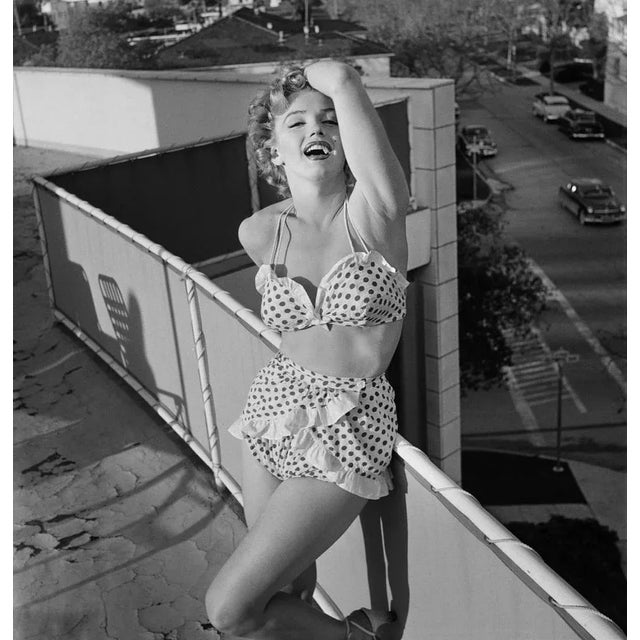 Marilyn Monroe In A Bikini (1951) - Silver Gelatin Fibre Print (Photo by Archive Photos/Getty Images) American actress...