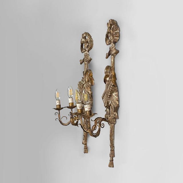 French Louis XVI Wall Lamps in Gilded Wood, 1800s, Set of 2 For Sale - Image 3 of 12