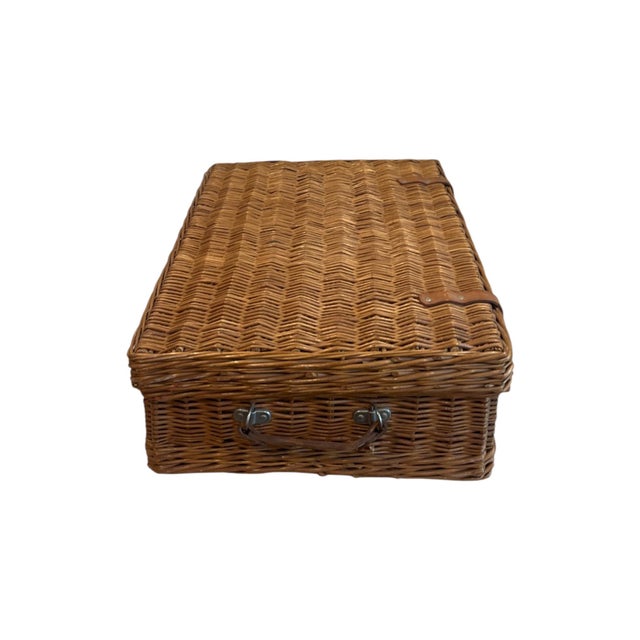 Wood Vintage Abercrombie & Fitch English Picnic Hamper for Six For Sale - Image 7 of 12